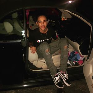 Meet your Posher, Mark